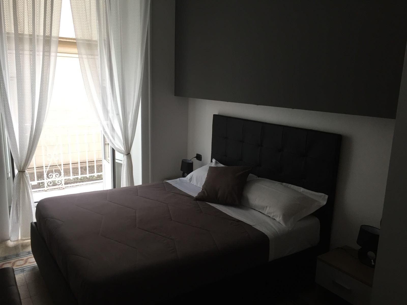Mb95 - Mezzocannone Luxurious Bed&Breakfast 나폴리 외부 사진
