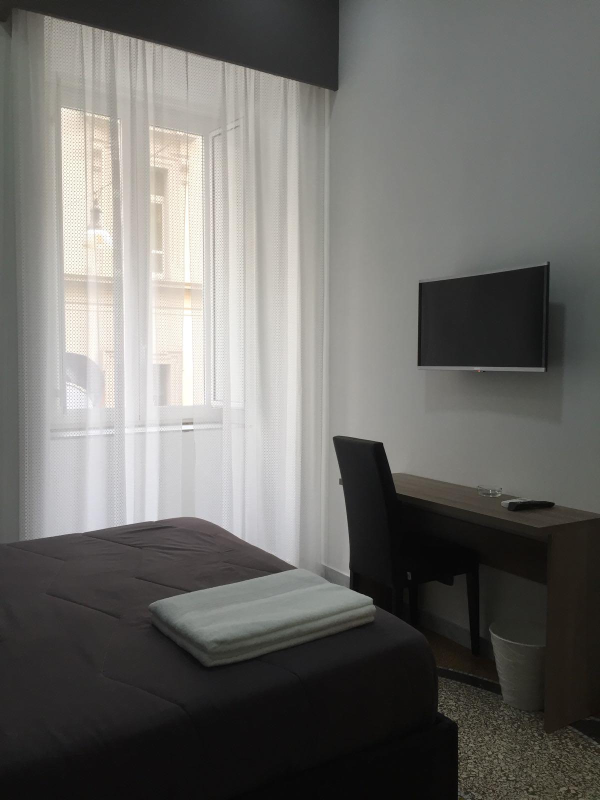 Mb95 - Mezzocannone Luxurious Bed&Breakfast 나폴리 외부 사진