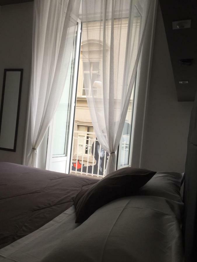 Mb95 - Mezzocannone Luxurious Bed&Breakfast 나폴리 외부 사진